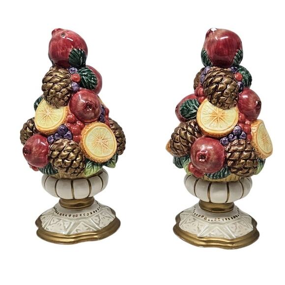 Fitz & Floyd Classics Winter Spice Salt & Pepper Shaker Set Fruit Pine Topiary - Picture 1 of 5